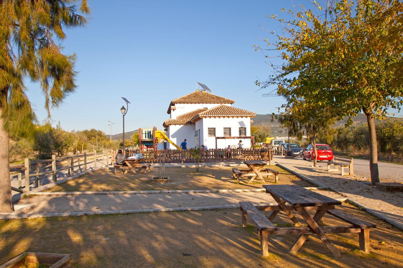 Hotel Puerta De La Sierra Puerto Serrano Buitenkant foto
